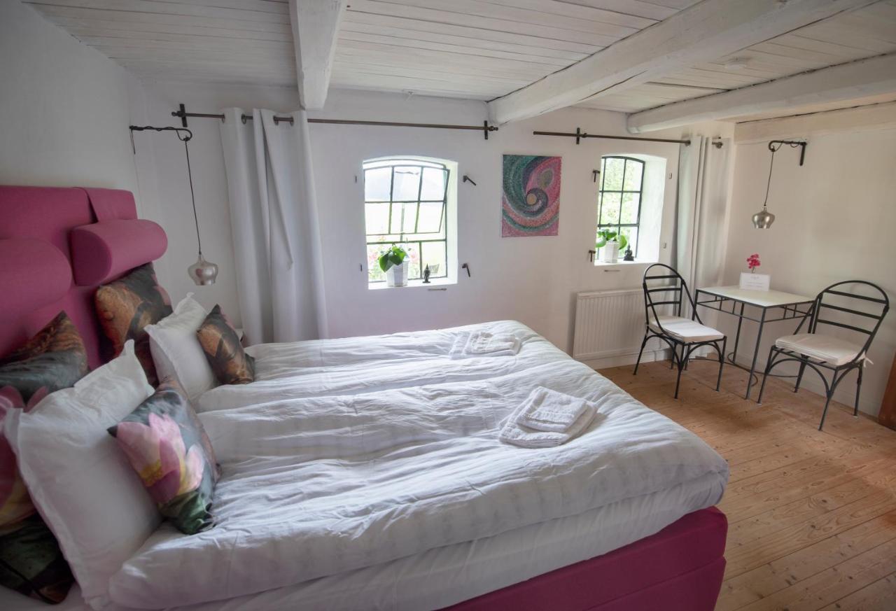 4B Österlen Bed&Breakfast Tomelilla Dış mekan fotoğraf