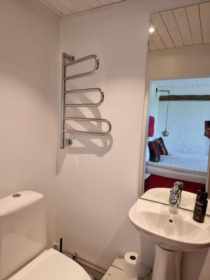 4B Österlen Bed&Breakfast Tomelilla Dış mekan fotoğraf