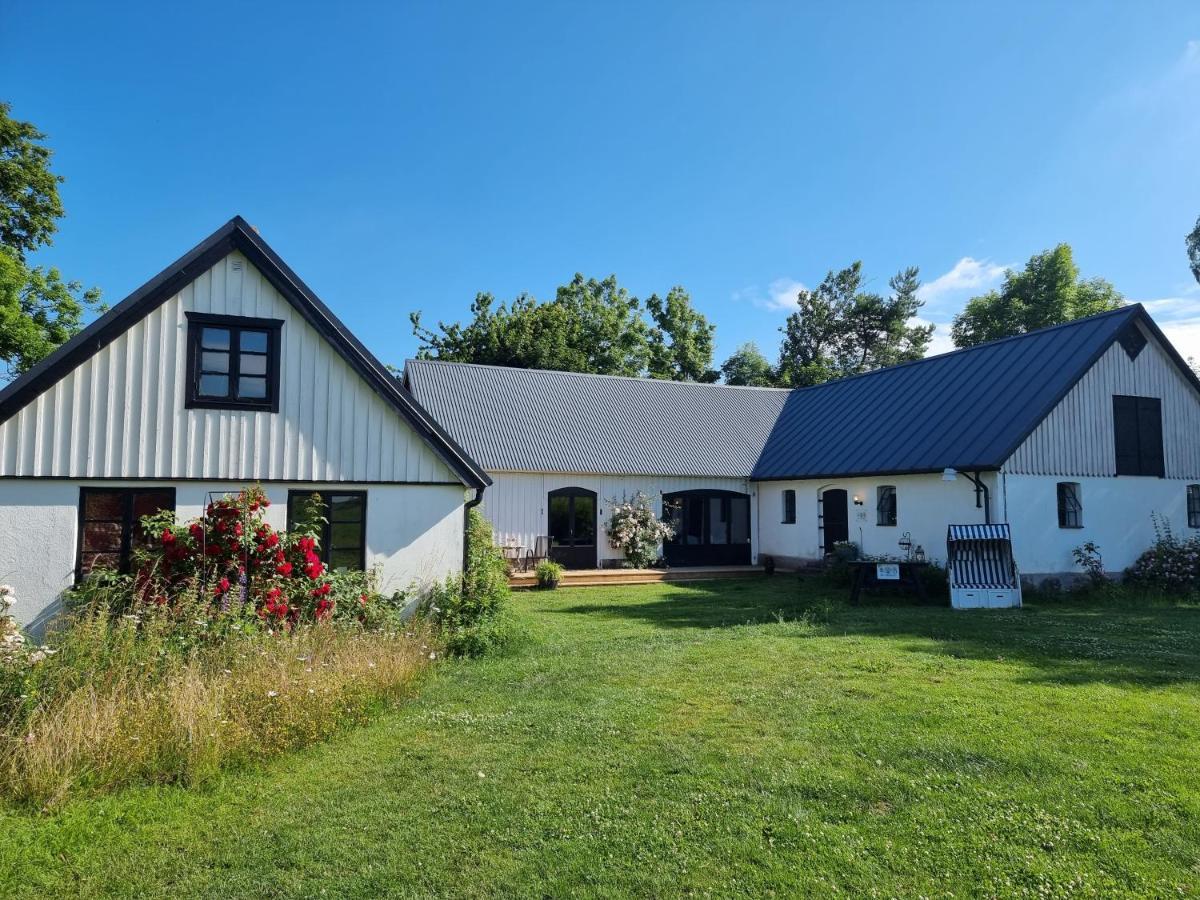 4B Österlen Bed&Breakfast Tomelilla Dış mekan fotoğraf